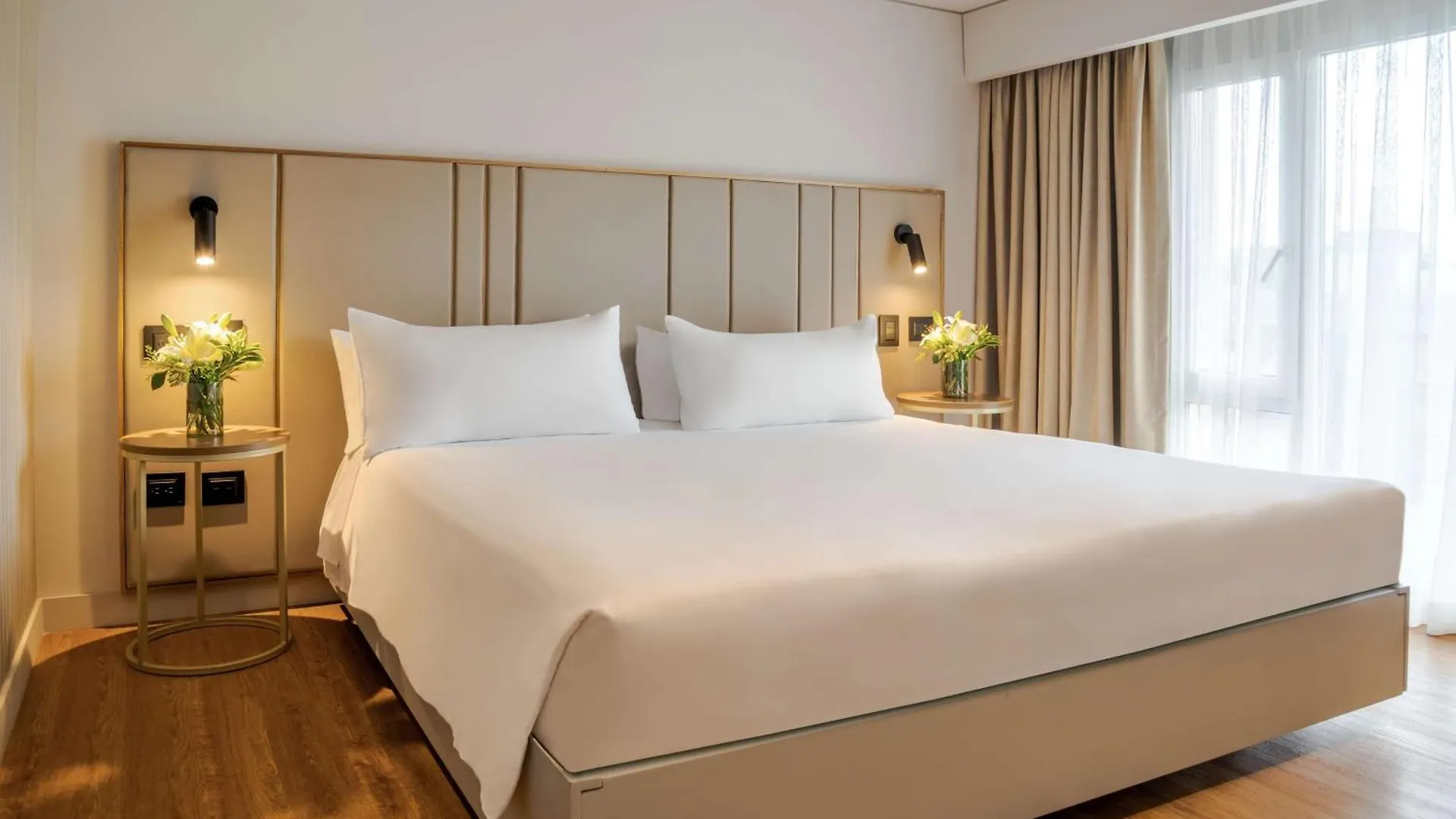 Nh Bogota Pavillon Royal Hotel