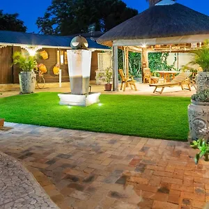 https://de-helling-self-catering.hotels-capetown.com