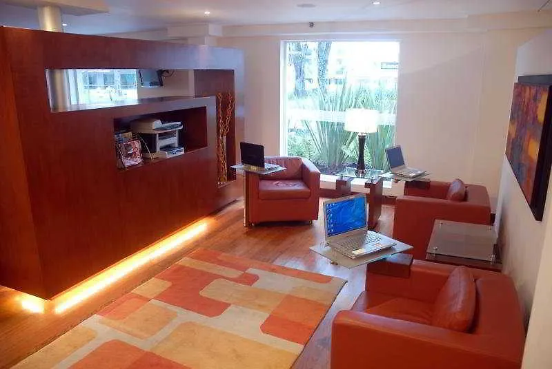 Nh Bogota Pavillon Royal Hotel 4*,