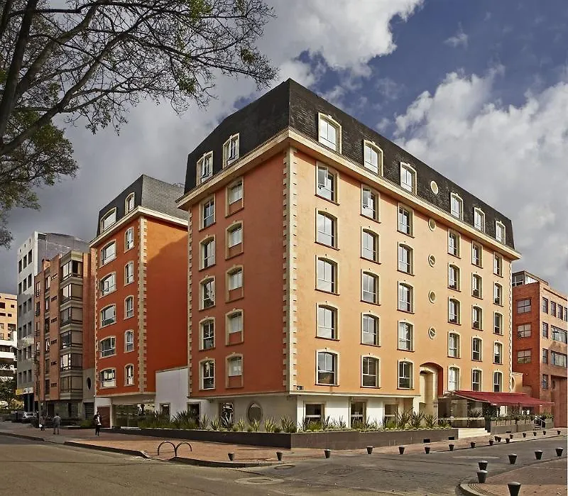 Nh Bogota Pavillon Royal Hotell